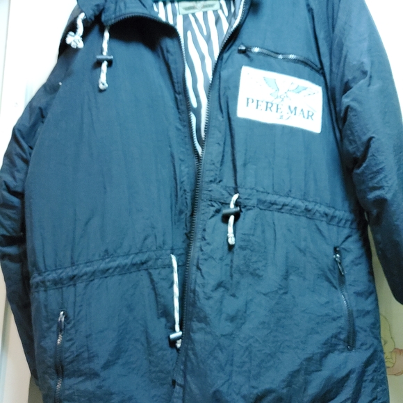 Coat - Picture 1 of 3